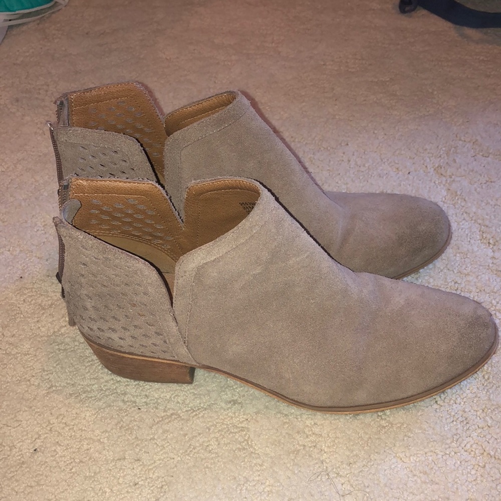 SUSINA BOOTIES